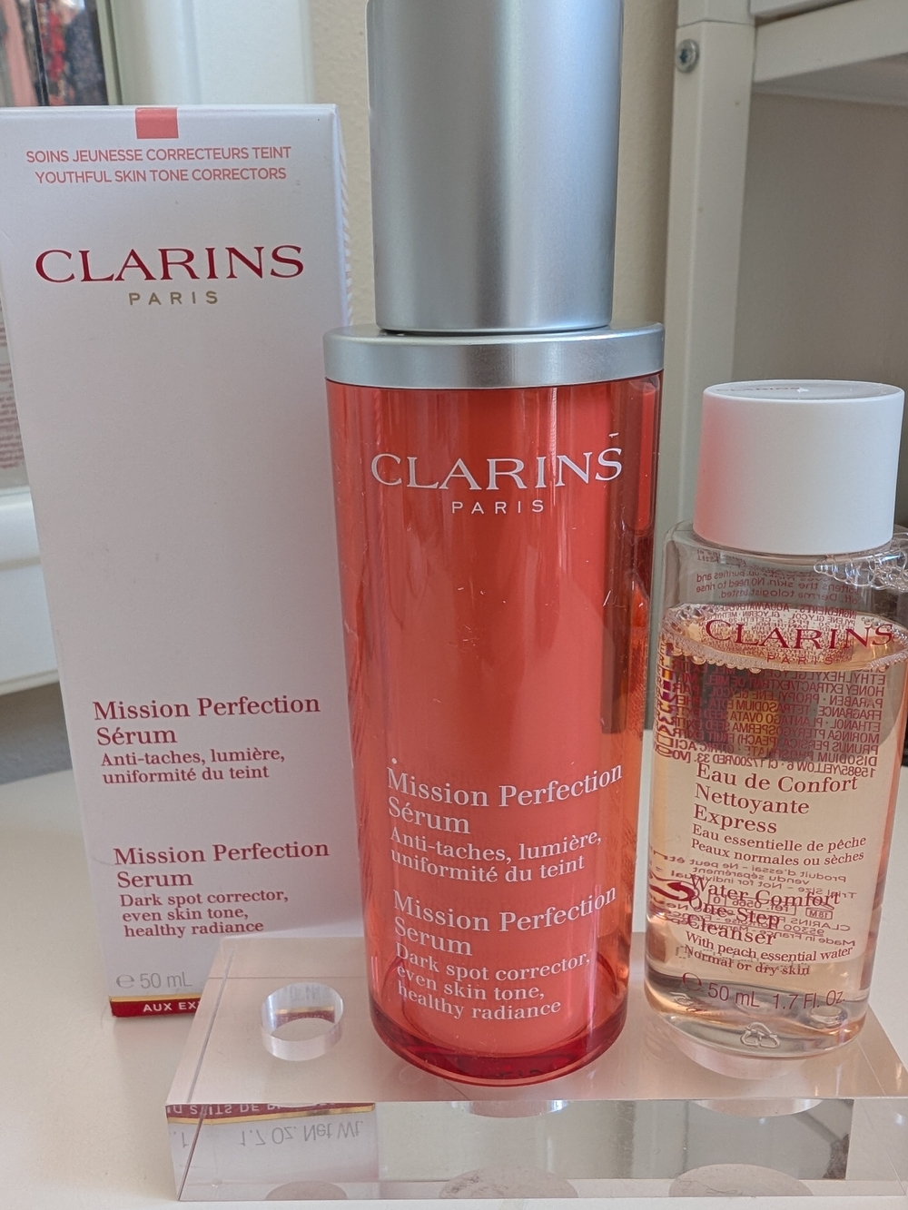 Clarins Mission Perfection Serum 50ml NIB + bonus cleanser